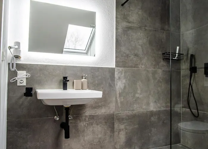 公寓 Moselherz - Urlaub Im Wein- Und Ferienort *